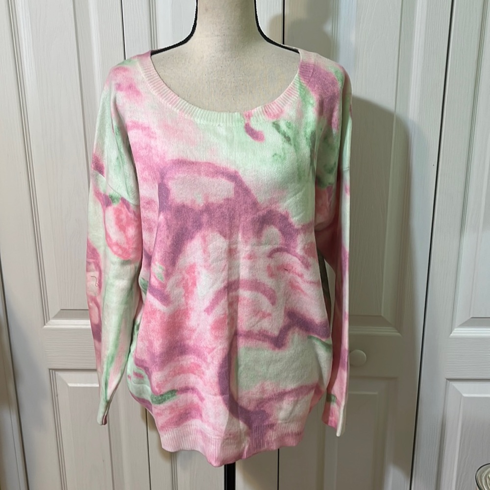Love At First Find Top